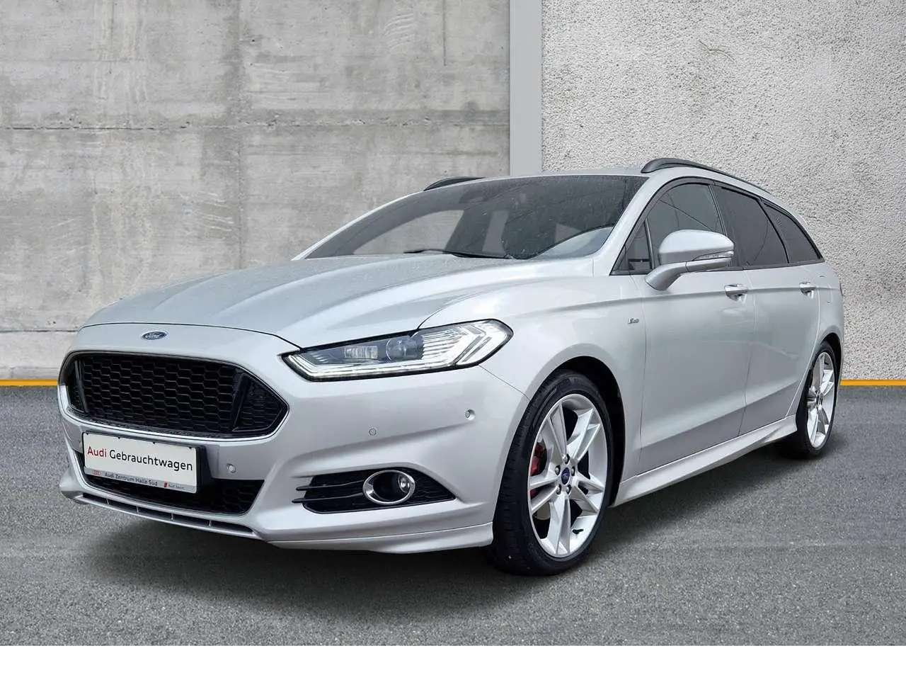 Photo 1 : Ford Mondeo 2019 Petrol