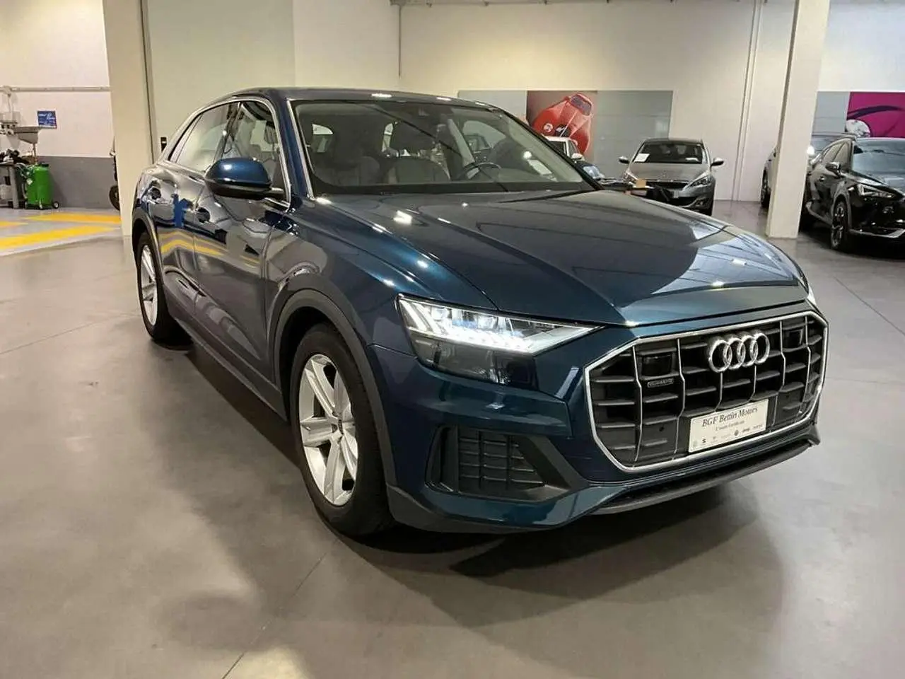 Photo 1 : Audi Q8 2022 Hybride