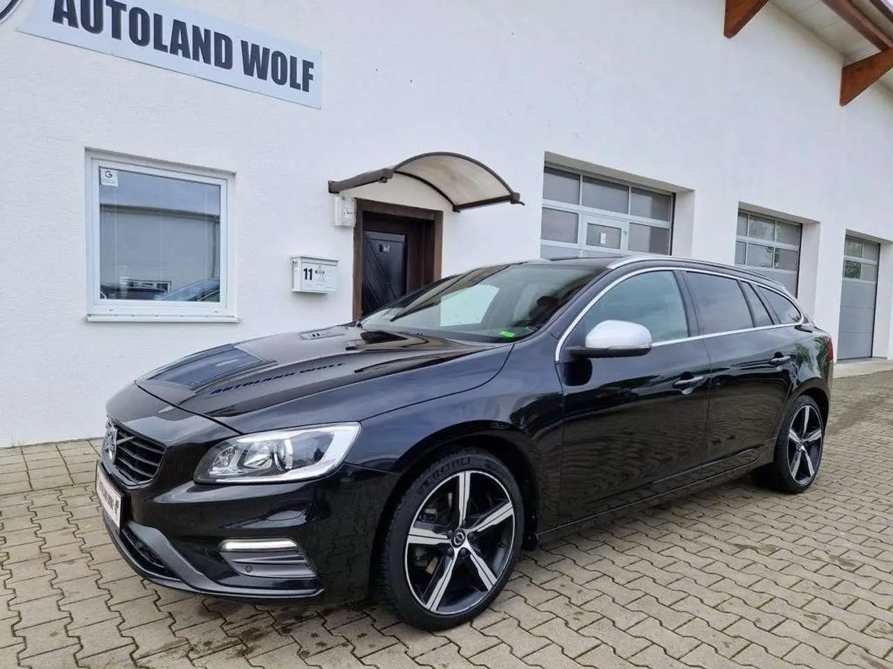 Photo 1 : Volvo V60 2018 Diesel