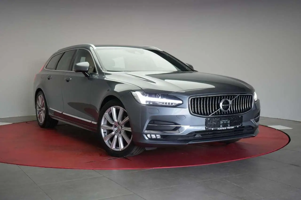 Photo 1 : Volvo V90 2020 Diesel