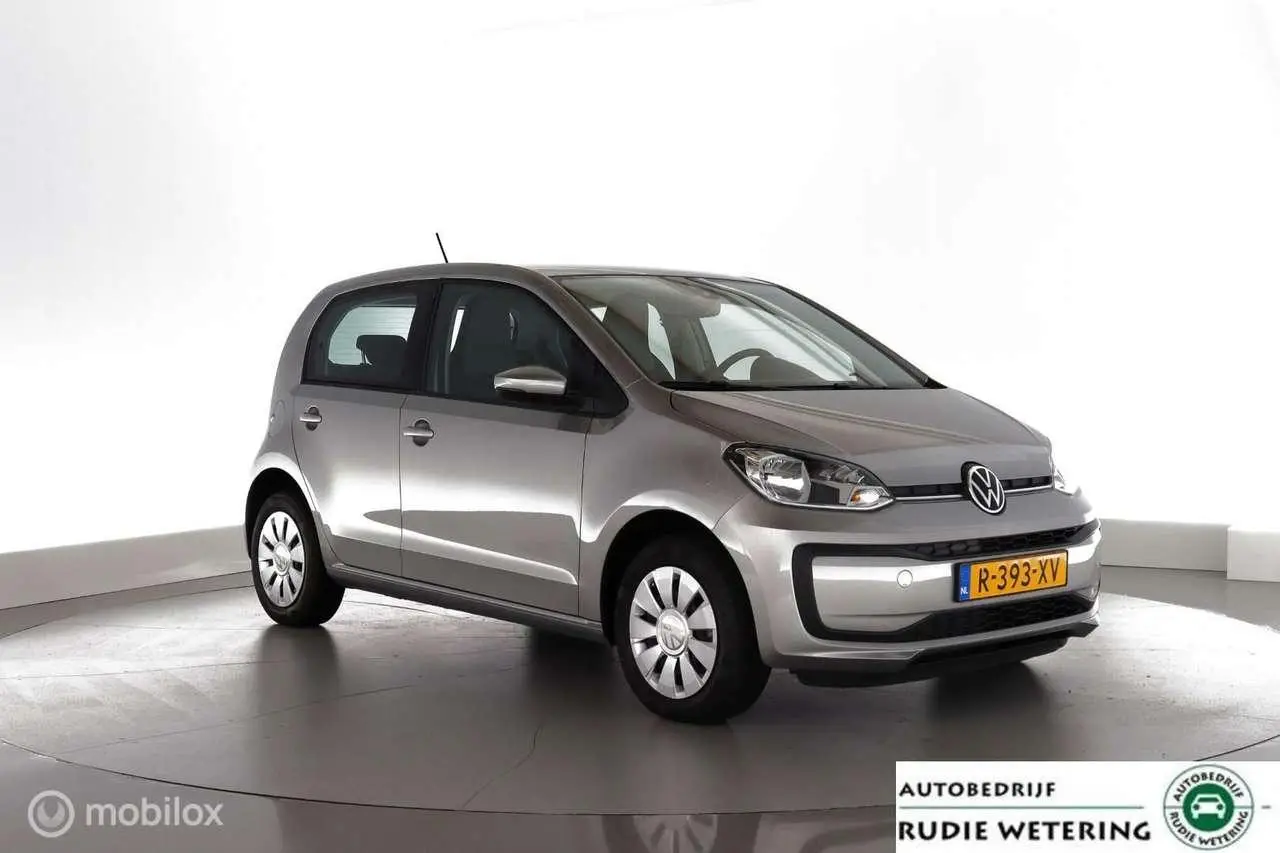 Photo 1 : Volkswagen Up! 2023 Petrol