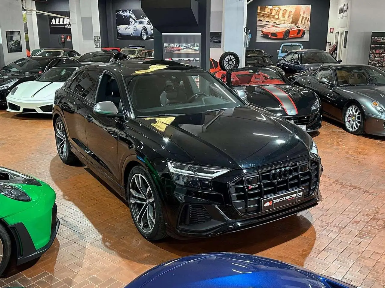 Photo 1 : Audi Sq8 2019 Hybride