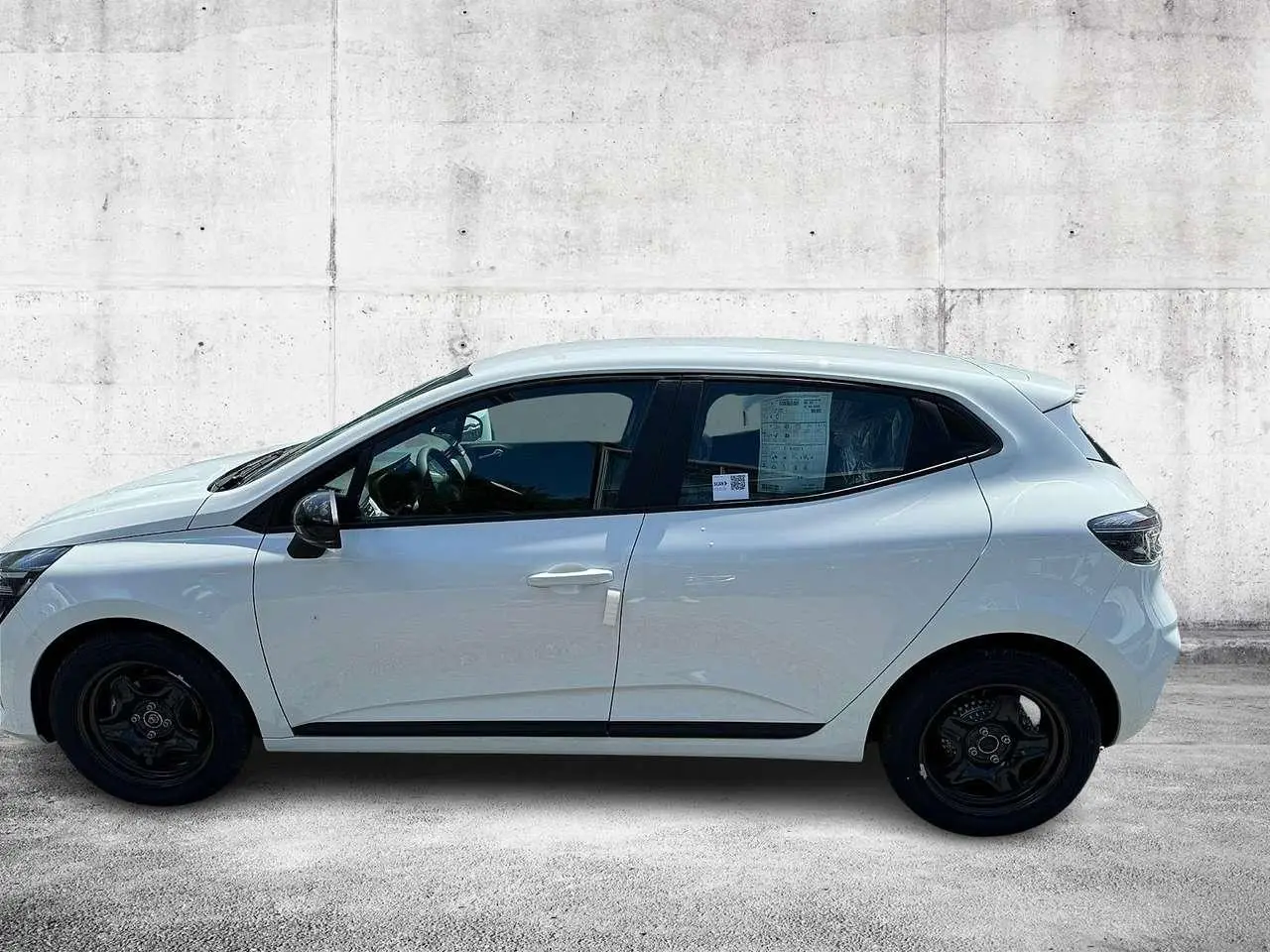 Photo 1 : Renault Clio 2024 Essence