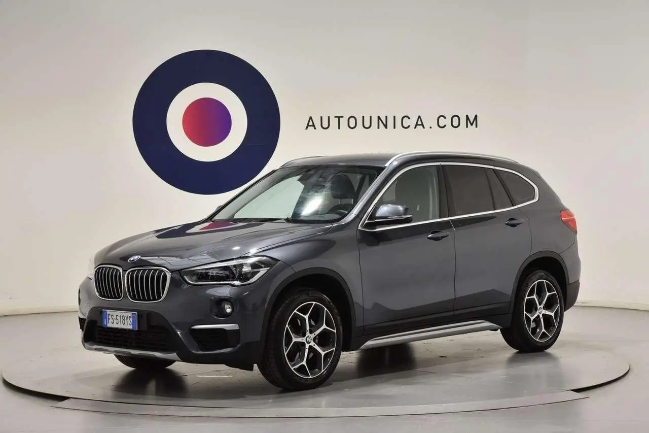 Photo 1 : Bmw X1 2018 Diesel