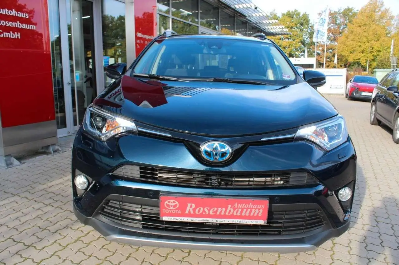 Photo 1 : Toyota Rav4 2017 Hybride