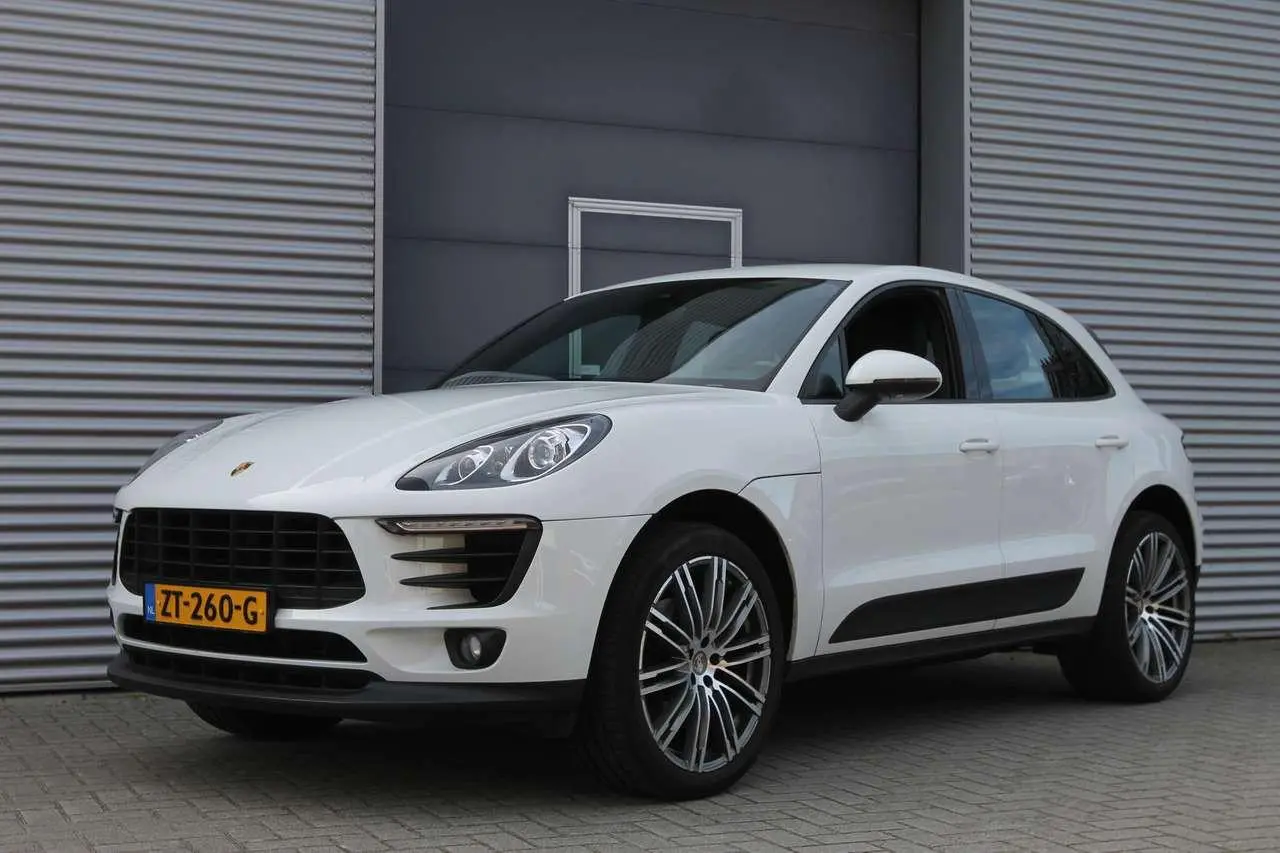 Photo 1 : Porsche Macan 2017 Essence