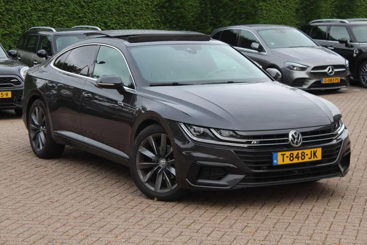 Photo 1 : Volkswagen Arteon 2018 Essence