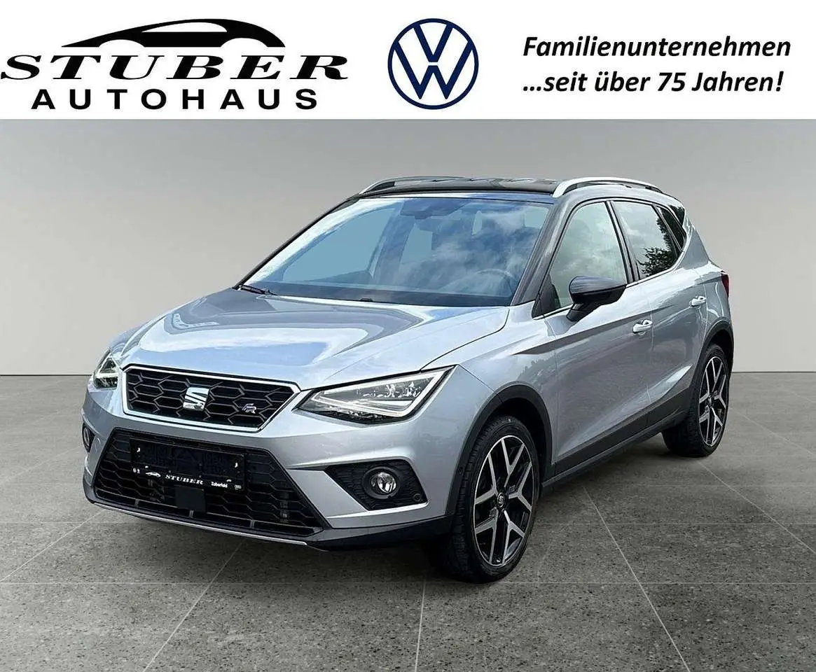 Photo 1 : Seat Arona 2021 Petrol