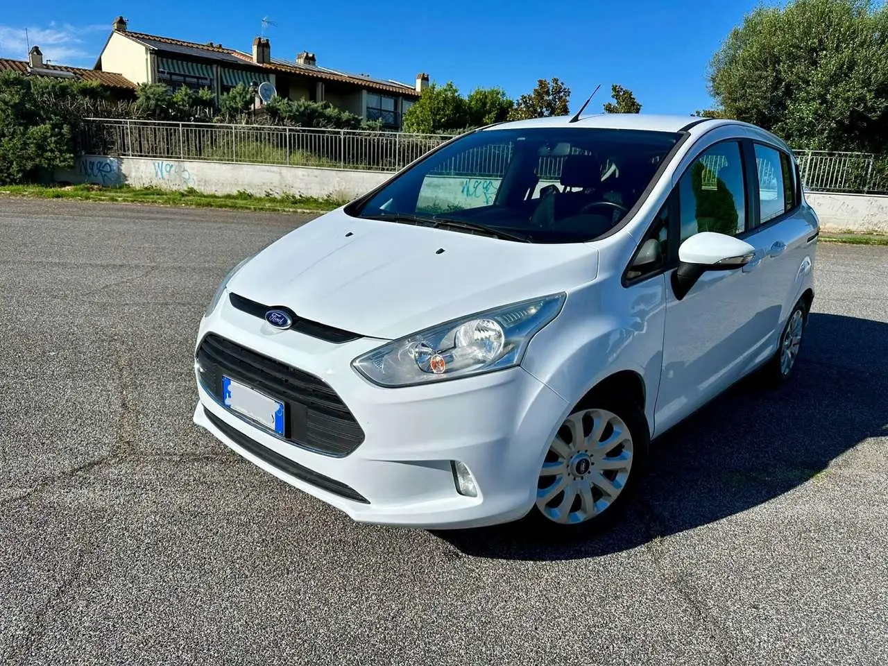 Photo 1 : Ford B-max 2015 Diesel