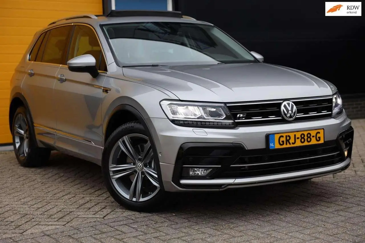 Photo 1 : Volkswagen Tiguan 2018 Petrol