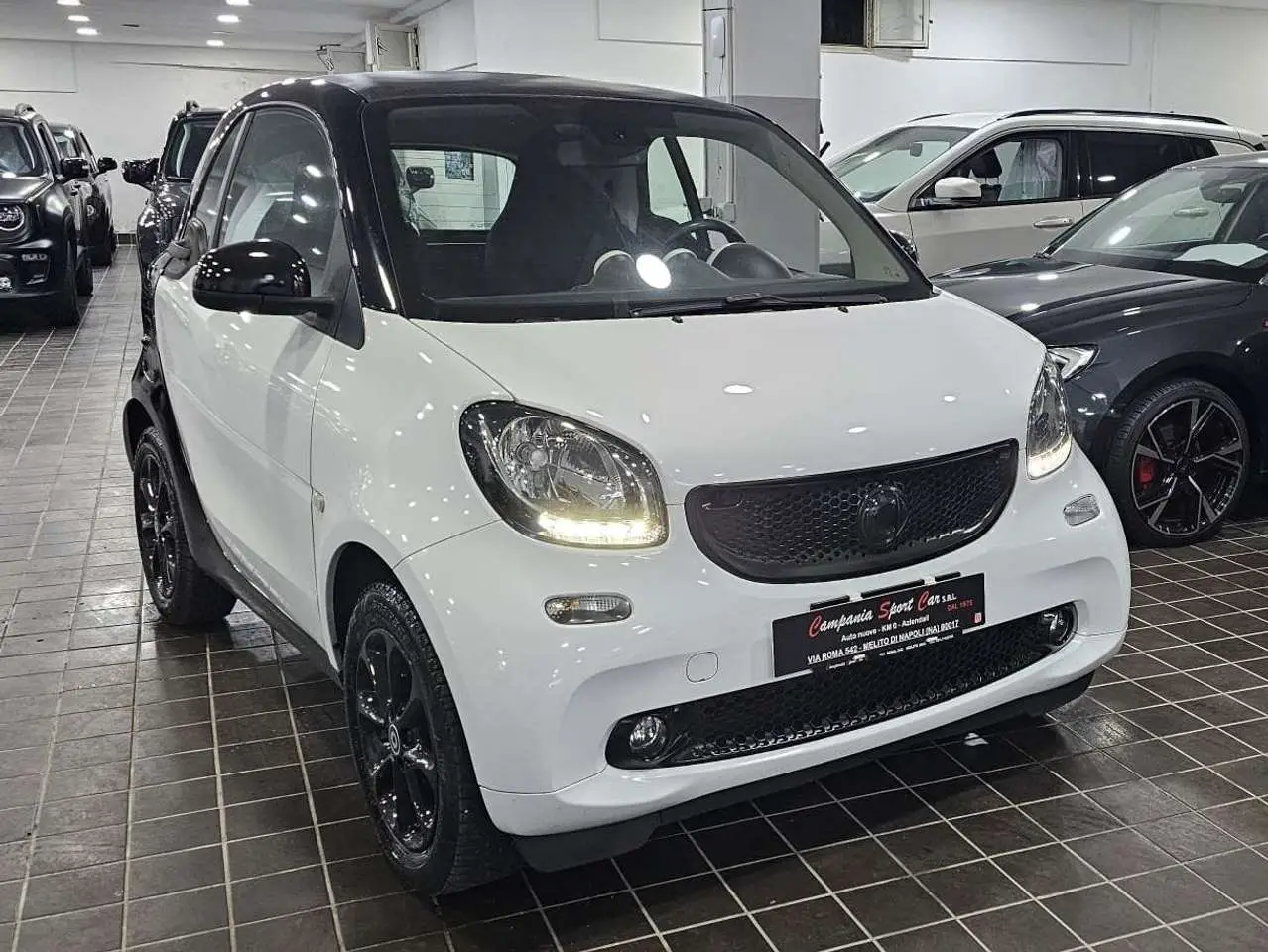 Photo 1 : Smart Fortwo 2016 Petrol