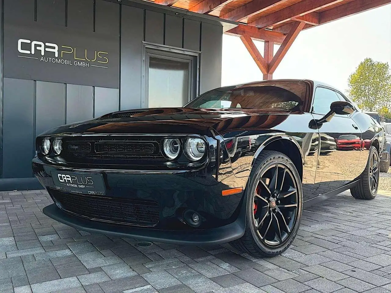 Photo 1 : Dodge Challenger 2022 Petrol