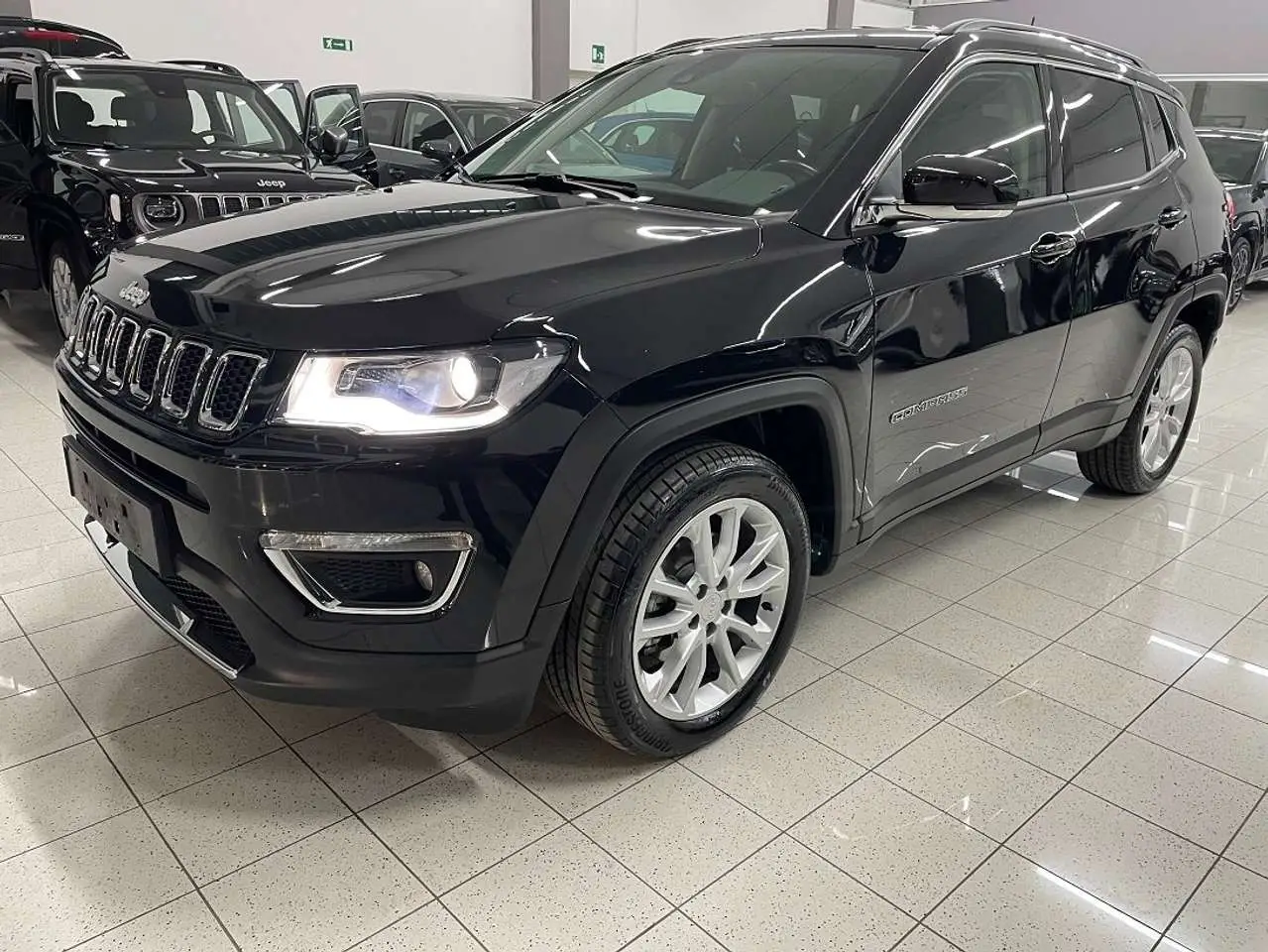 Photo 1 : Jeep Compass 2020 Diesel