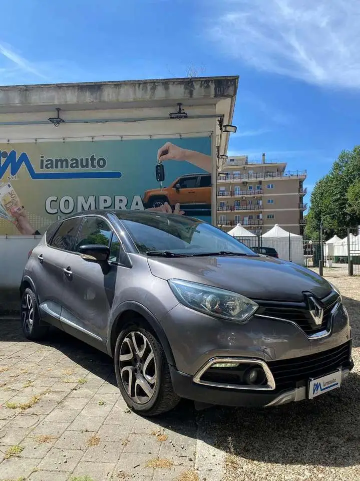 Photo 1 : Renault Captur 2015 Diesel