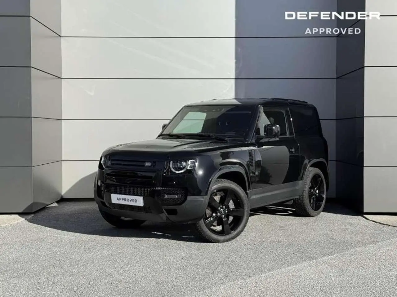 Photo 1 : Land Rover Defender 2023 Autres