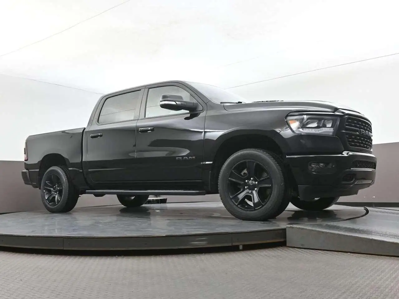 Photo 1 : Dodge Ram 2022 Essence