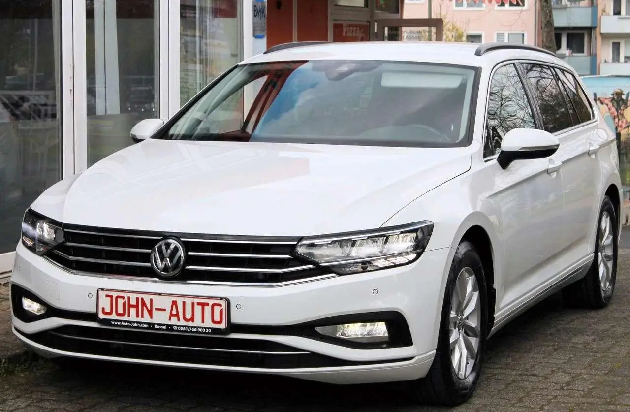 Photo 1 : Volkswagen Passat 2019 Diesel