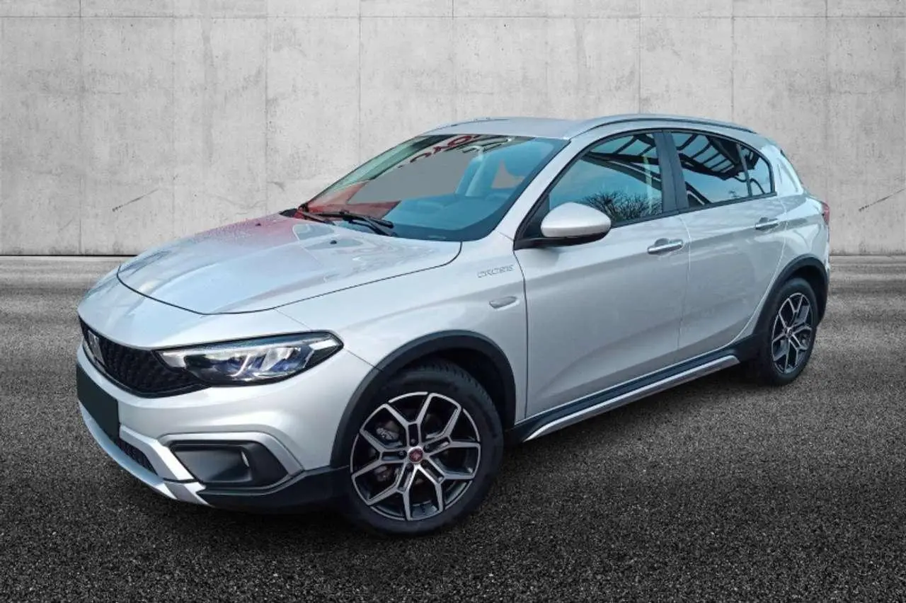 Photo 1 : Fiat Tipo 2023 Hybrid