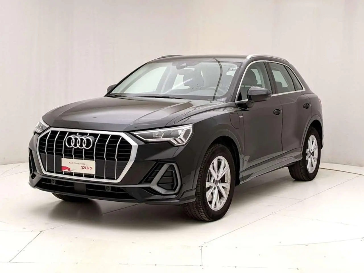 Photo 1 : Audi Q3 2021 Hybride