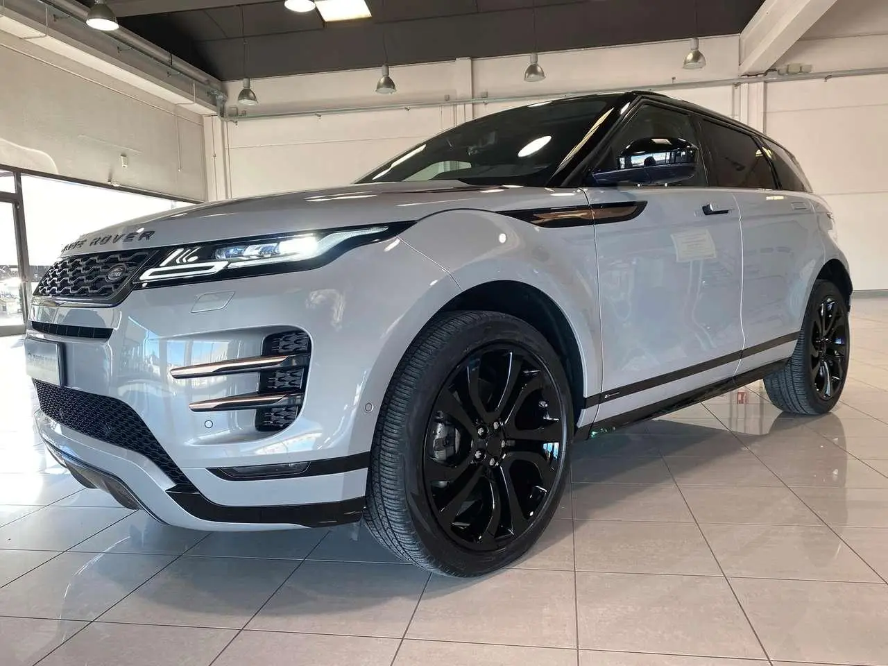 Photo 1 : Land Rover Range Rover Evoque 2019 Hybride