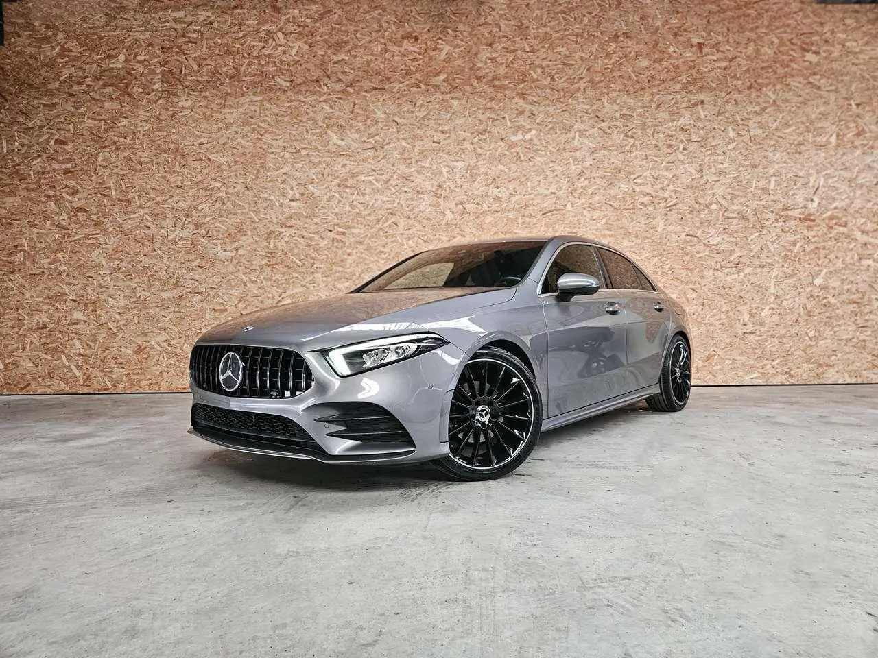 Photo 1 : Mercedes-benz Classe A 2019 Petrol