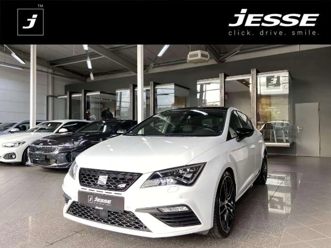 Photo 1 : Seat Leon 2017 Petrol