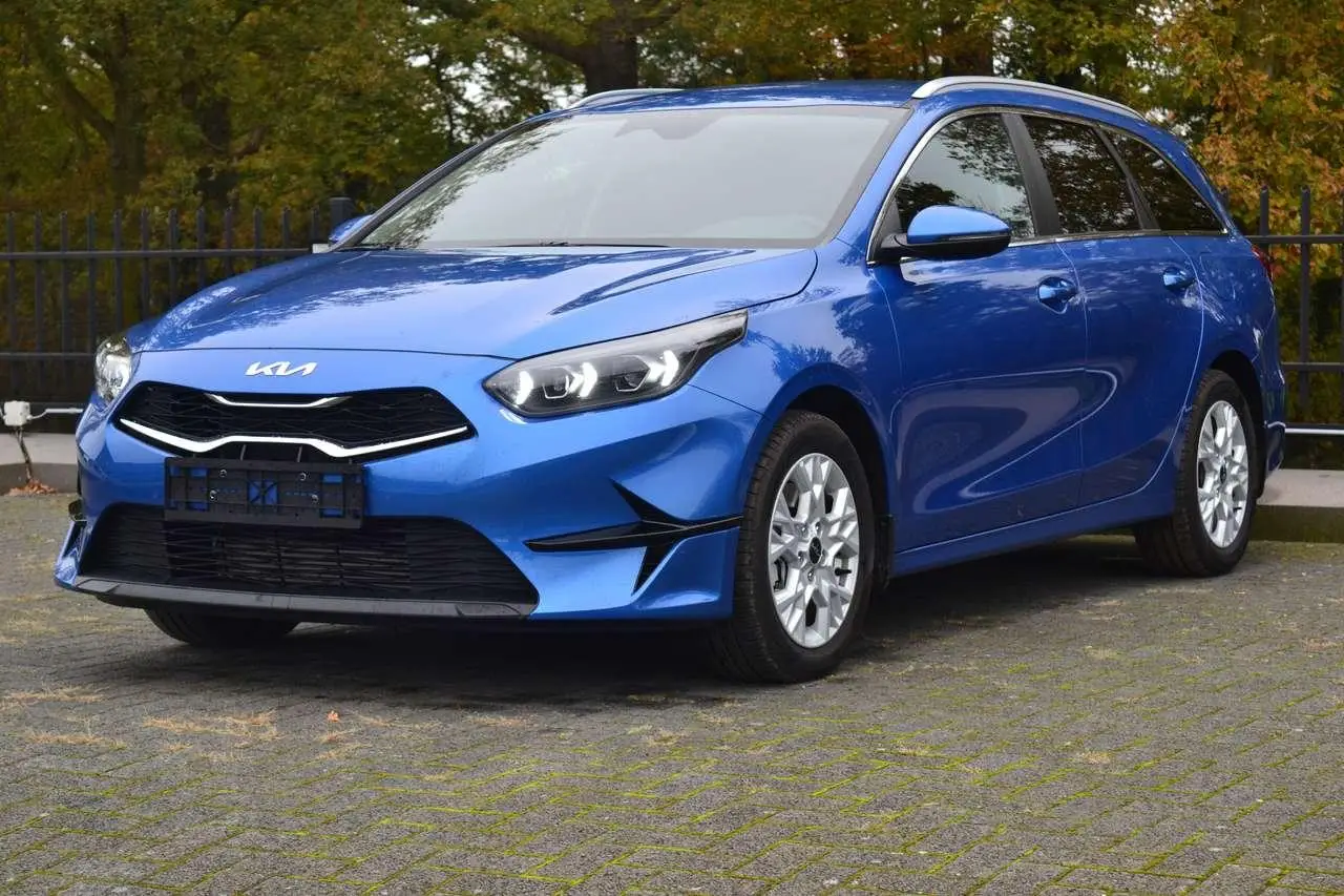 Photo 1 : Kia Ceed 2024 Petrol