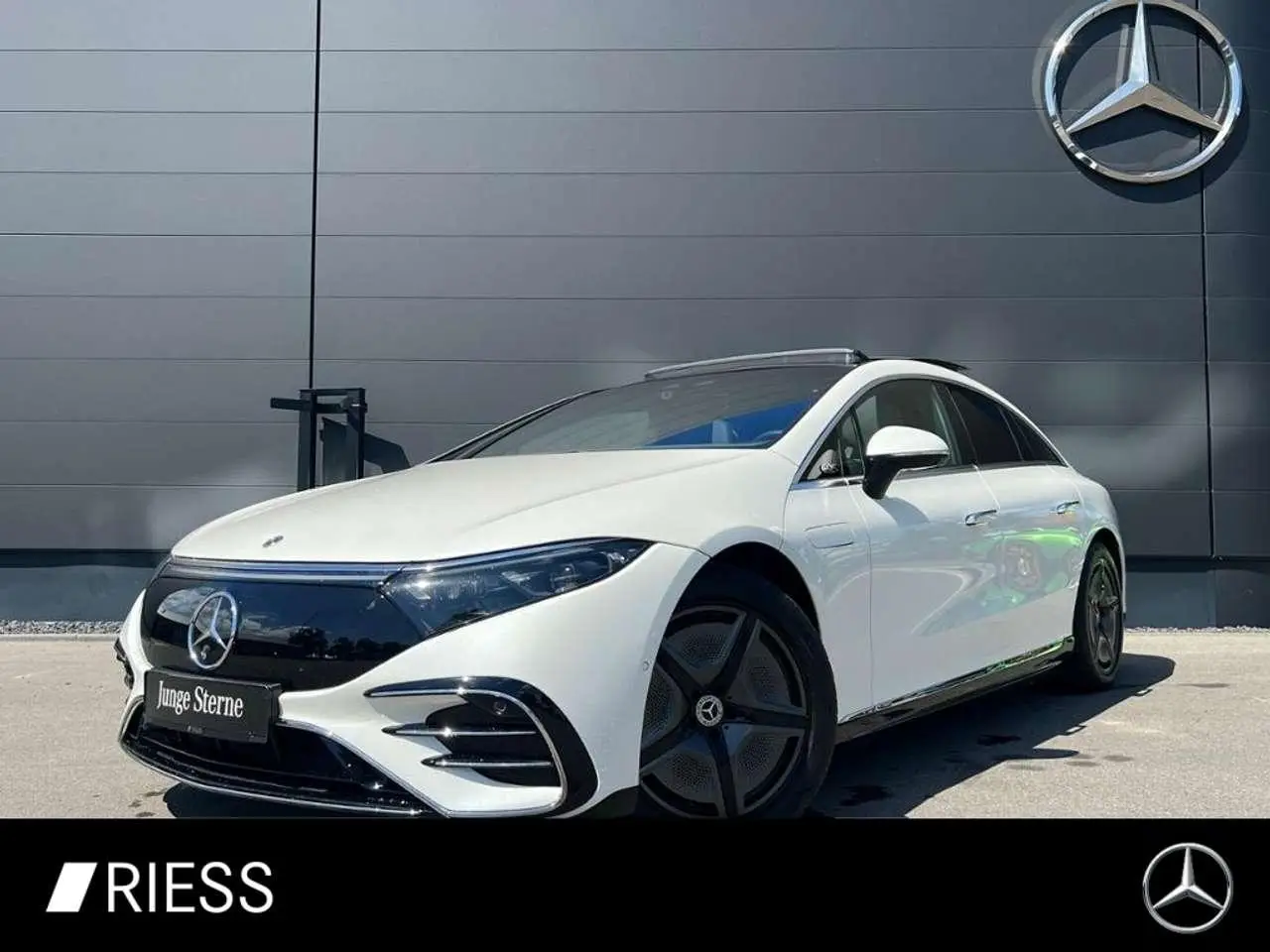 Photo 1 : Mercedes-benz Eqs 2023 Electric