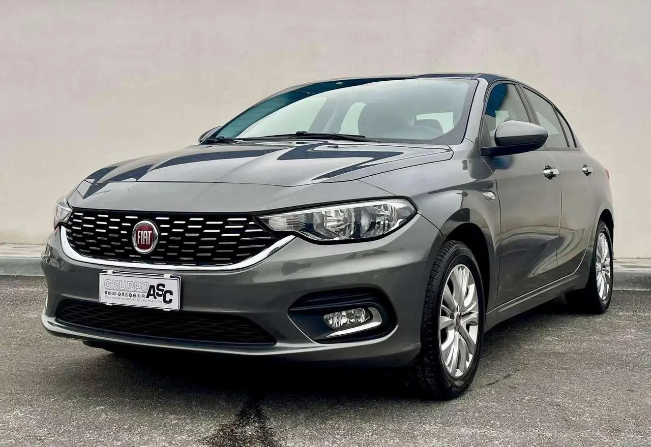 Photo 1 : Fiat Tipo 2018 Diesel