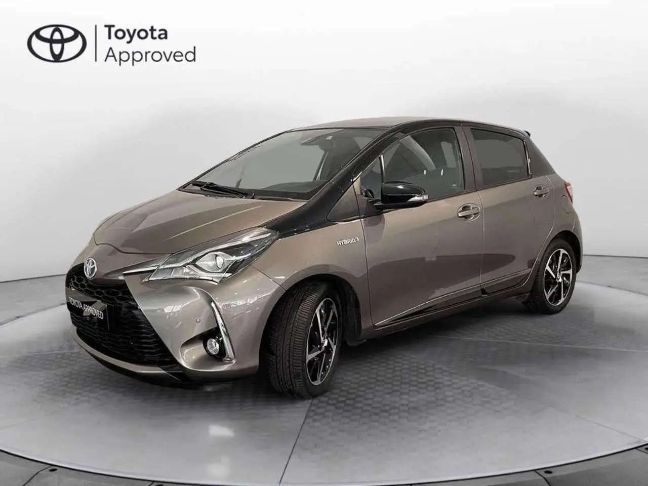 Photo 1 : Toyota Yaris 2019 Hybrid