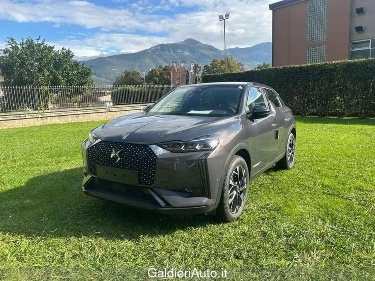 Photo 1 : Ds Automobiles Ds3 Crossback 2024 Hybrid