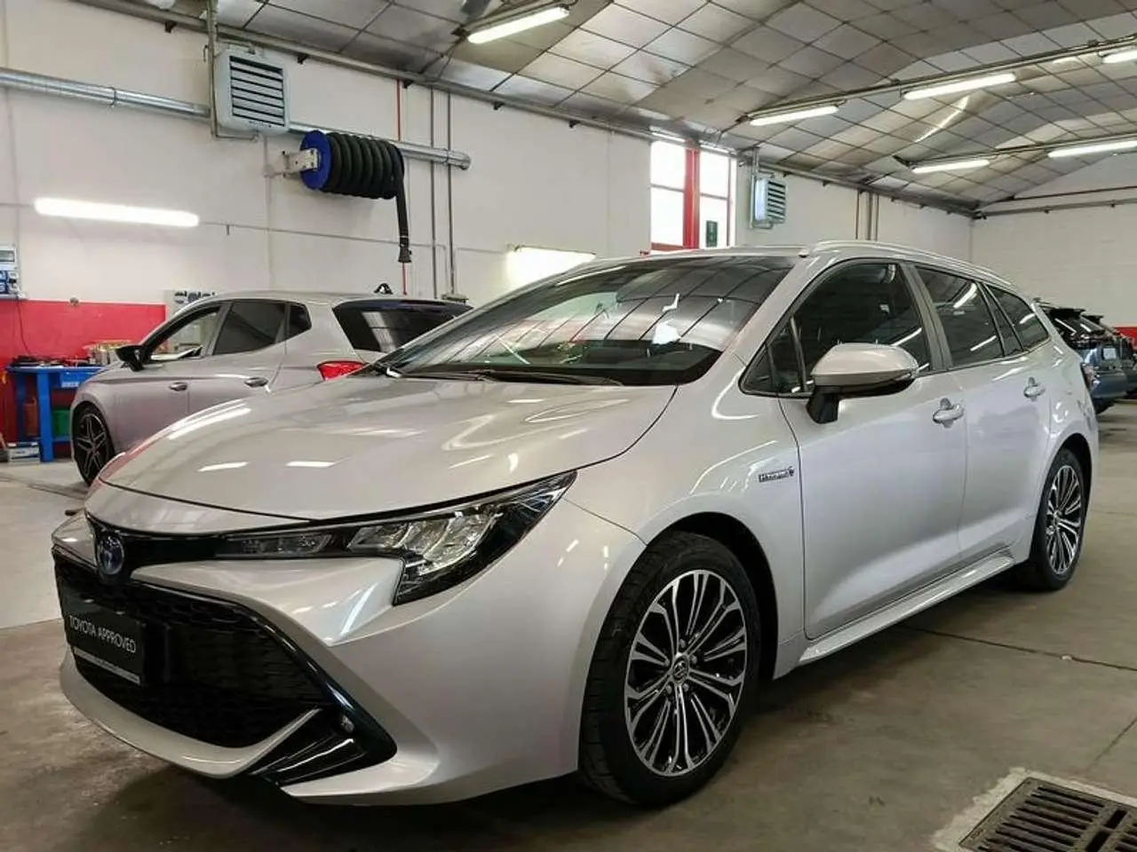 Photo 1 : Toyota Corolla 2019 Hybrid