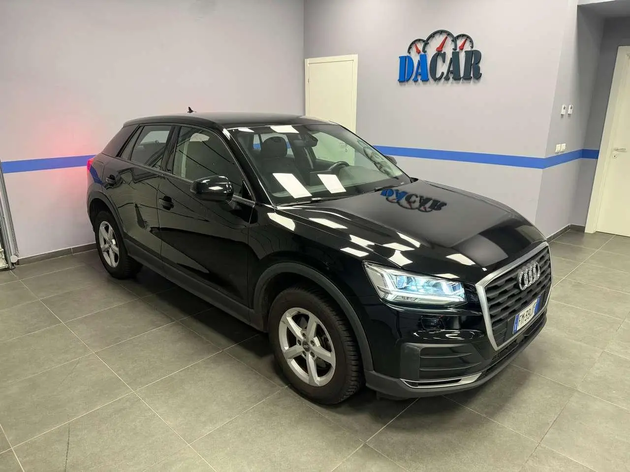 Photo 1 : Audi Q2 2017 Petrol