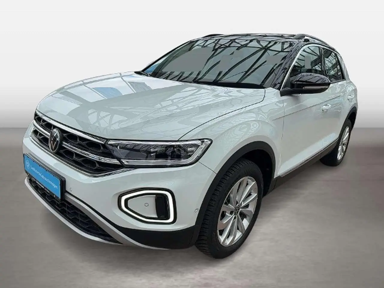 Photo 1 : Volkswagen T-roc 2023 Petrol