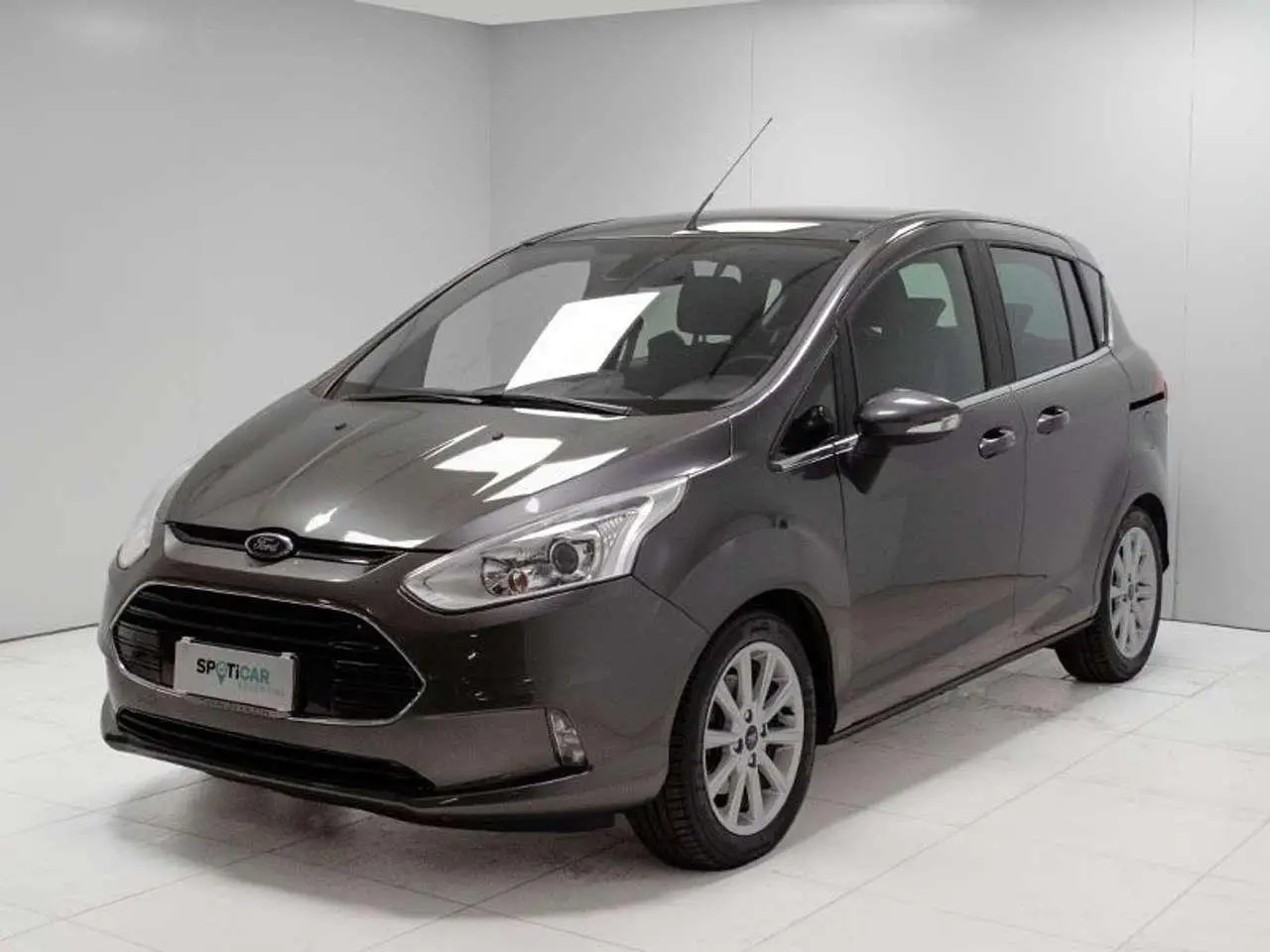 Photo 1 : Ford B-max 2015 GPL