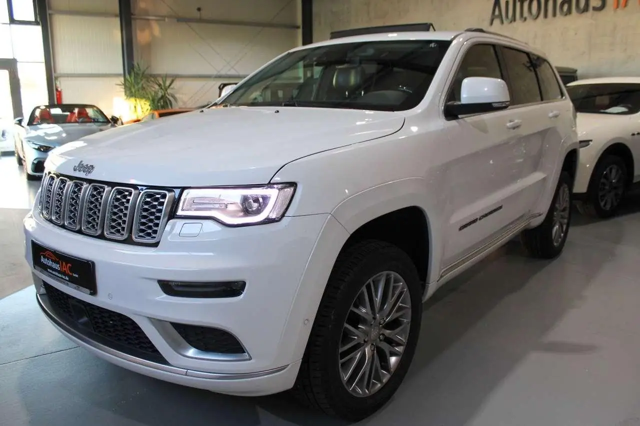 Photo 1 : Jeep Grand Cherokee 2018 Diesel