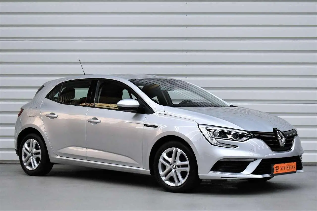 Photo 1 : Renault Megane 2017 Petrol