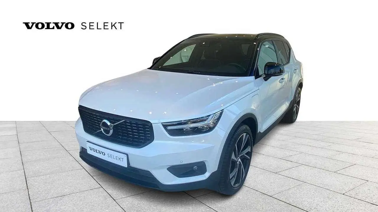 Photo 1 : Volvo Xc40 2021 Hybride