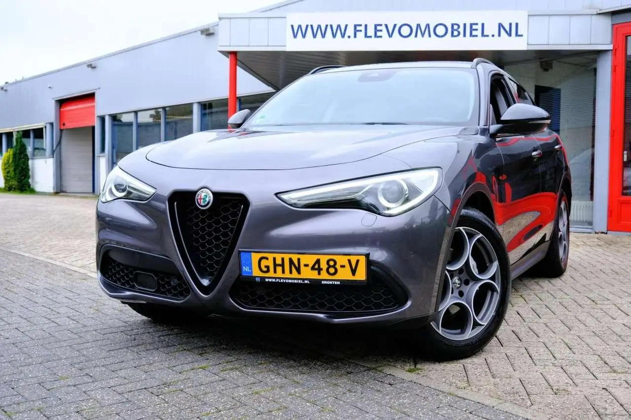 Photo 1 : Alfa Romeo Stelvio 2019 Diesel