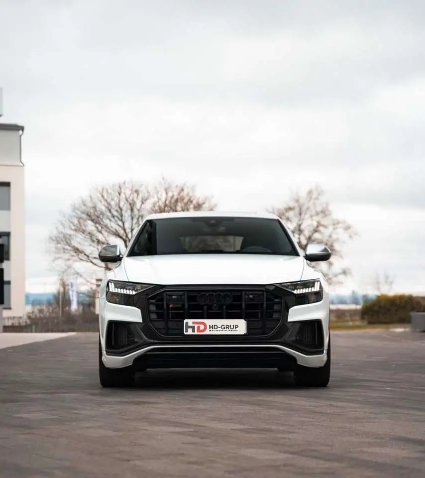 Photo 1 : Audi Sq8 2022 Essence