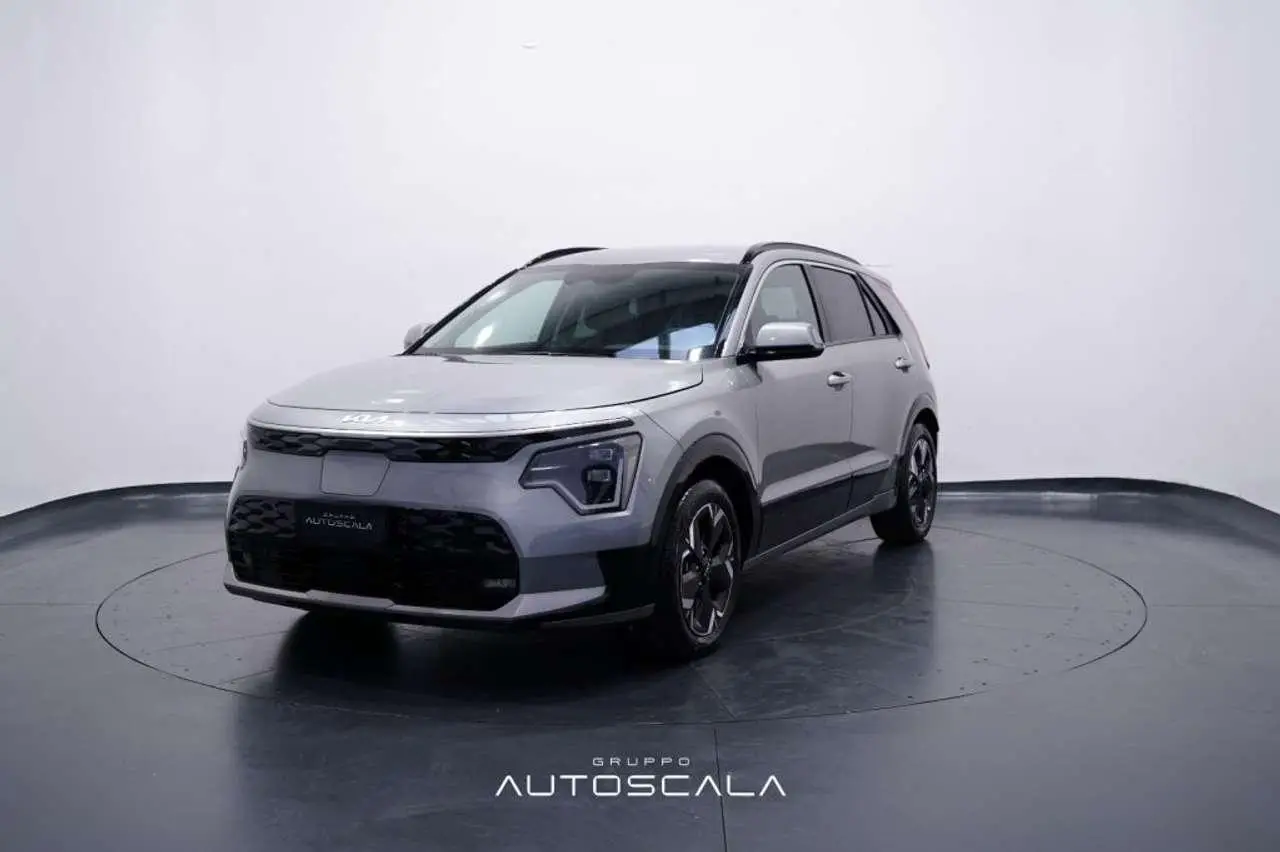 Photo 1 : Kia E-niro 2023 Électrique