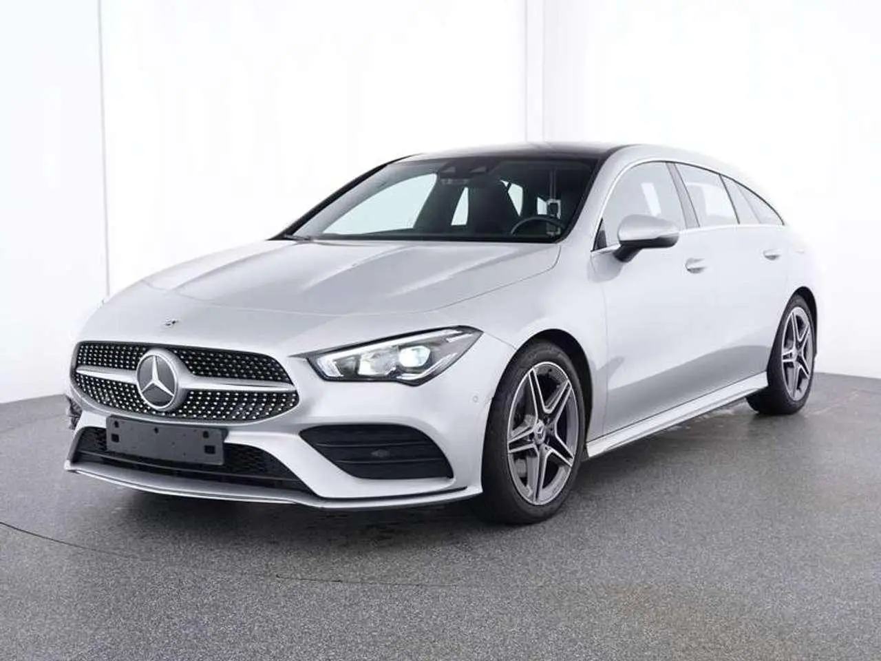 Photo 1 : Mercedes-benz Classe Cla 2023 Diesel