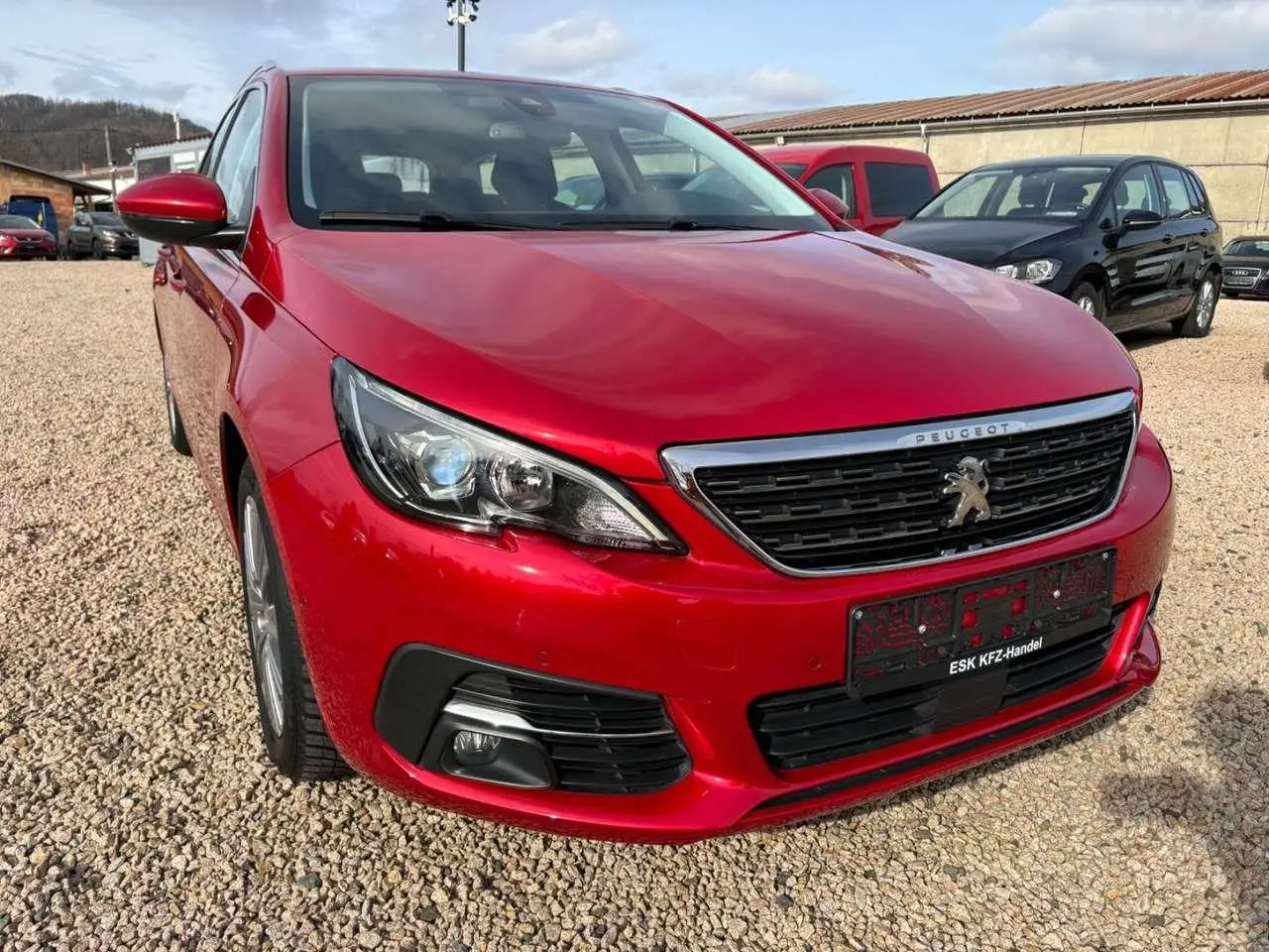 Photo 1 : Peugeot 308 2019 Petrol