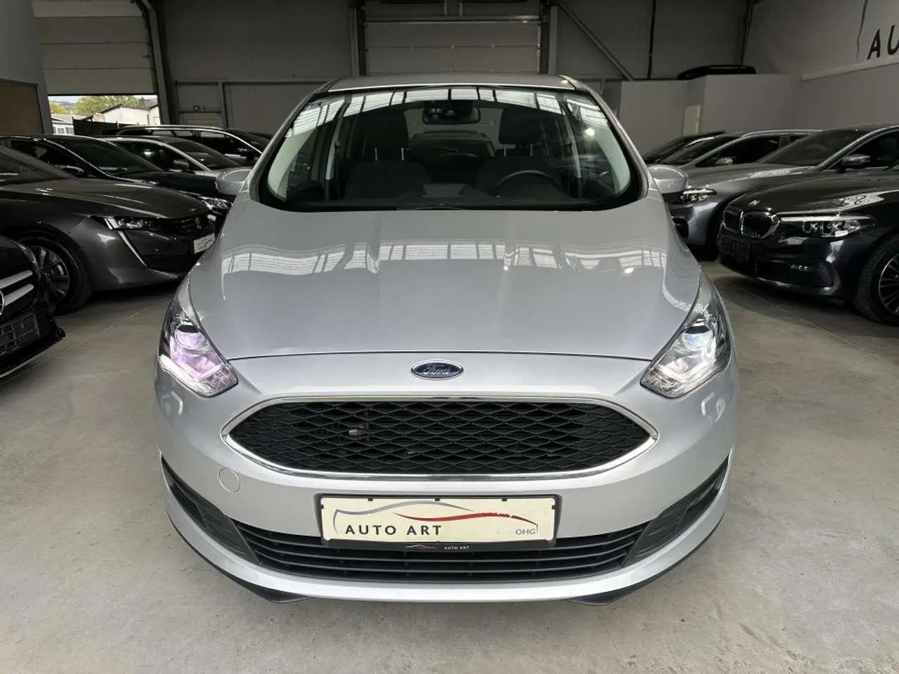 Photo 1 : Ford Grand C-max 2018 Diesel