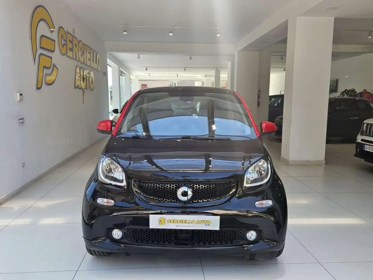 Photo 1 : Smart Fortwo 2019 Petrol