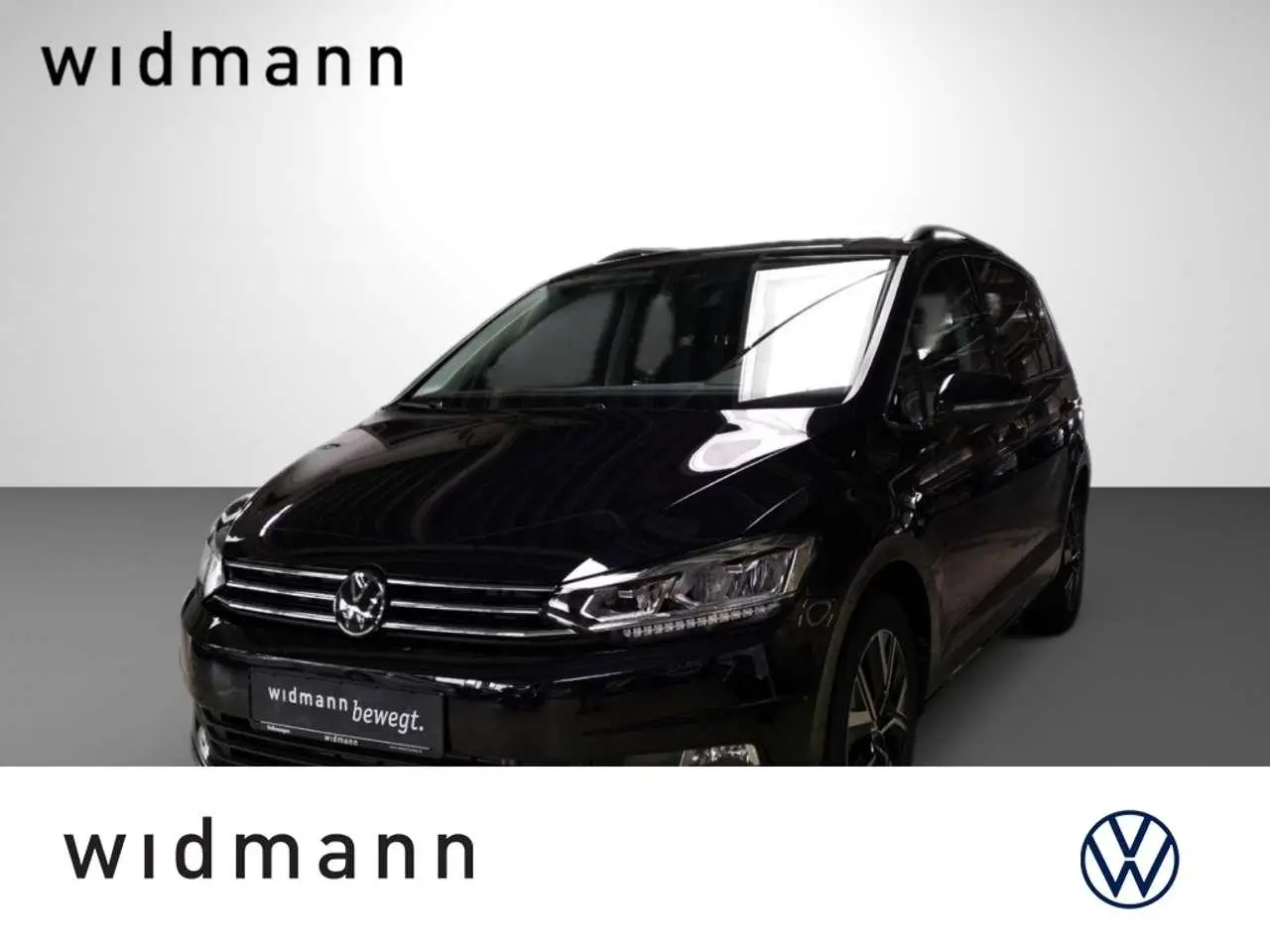 Photo 1 : Volkswagen Touran 2023 Petrol