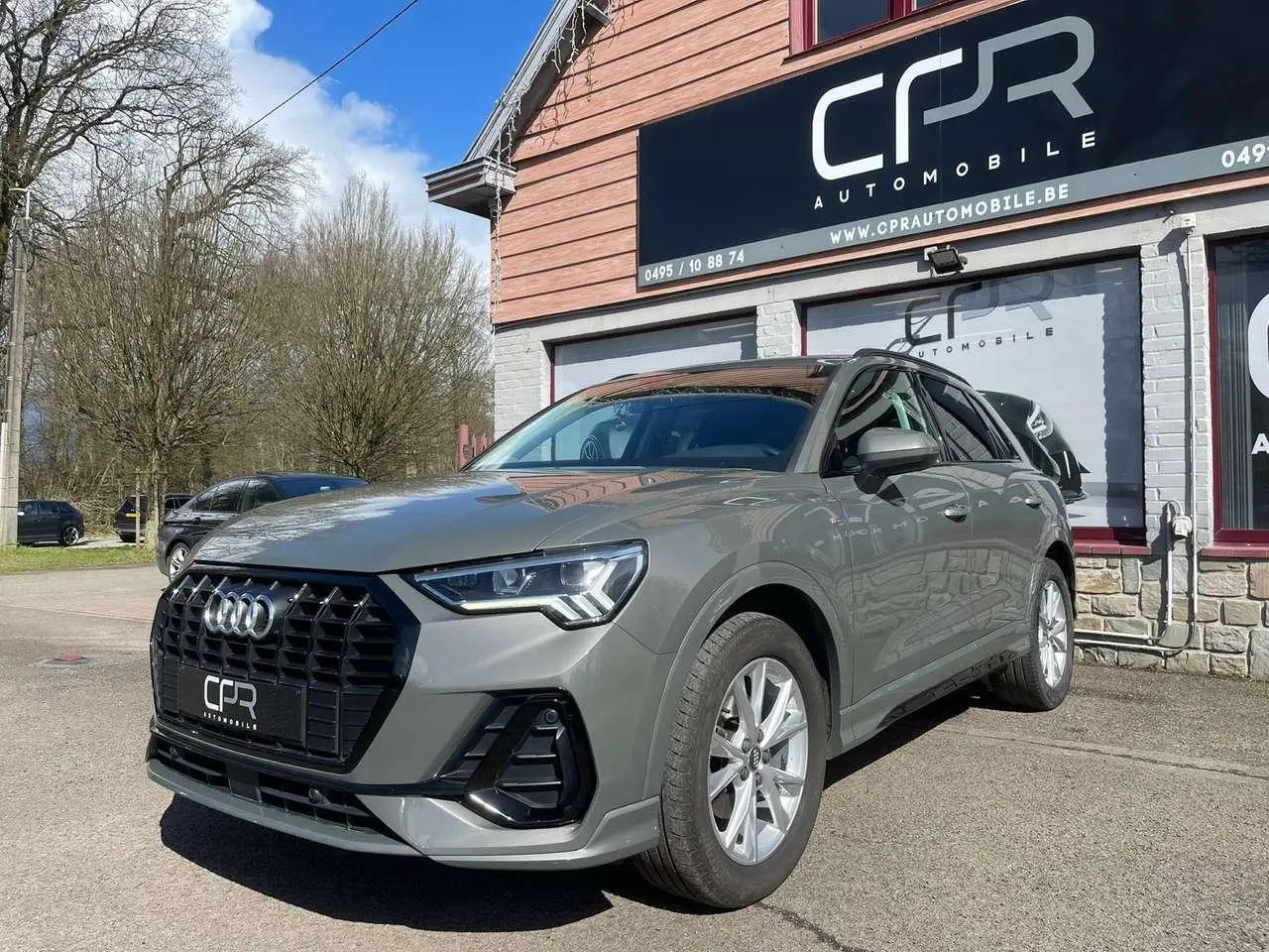 Photo 1 : Audi Q3 2019 Petrol