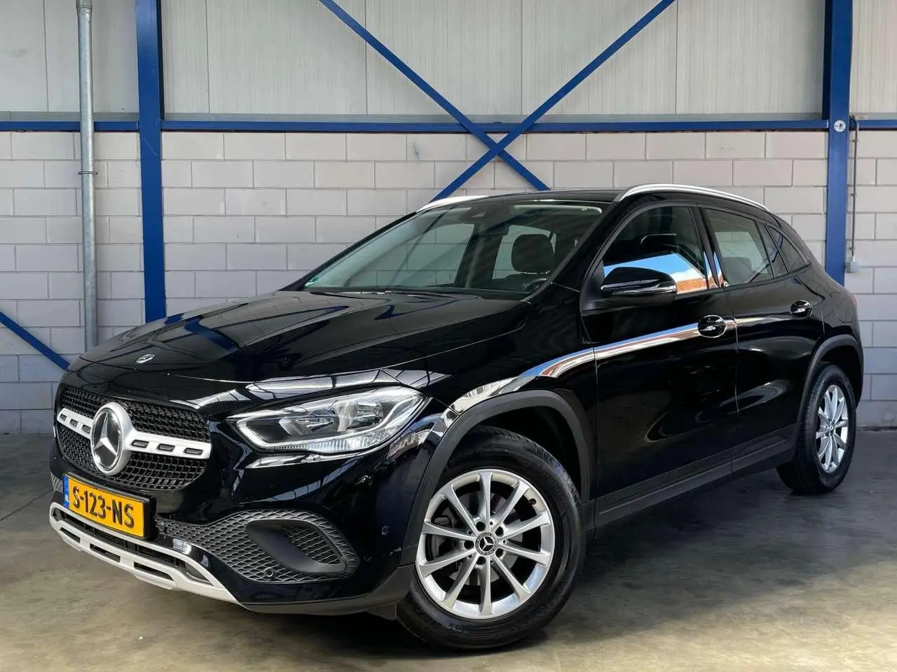 Photo 1 : Mercedes-benz Classe Gla 2021 Petrol