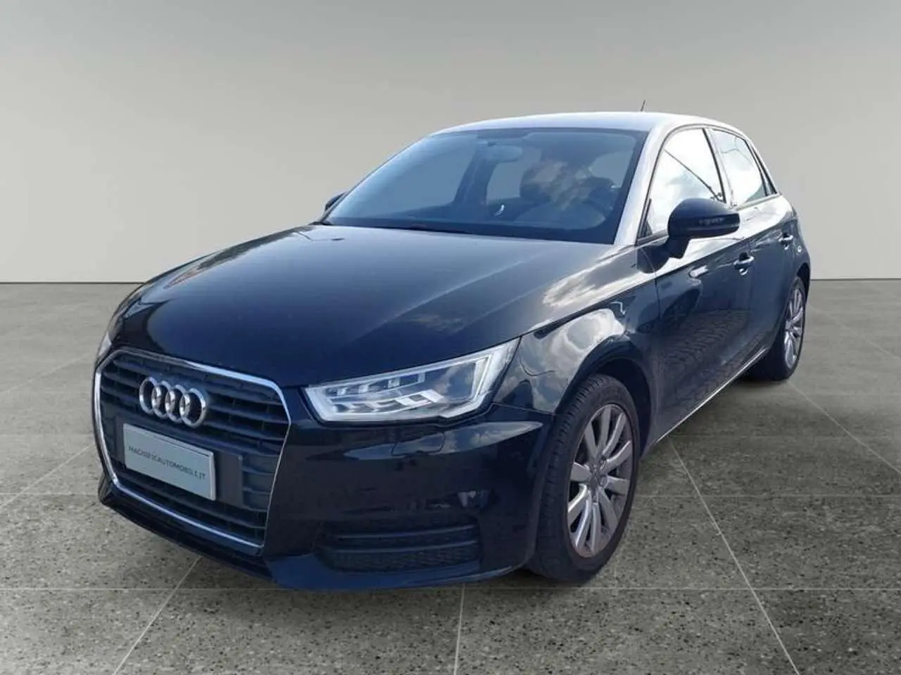 Photo 1 : Audi A1 2015 Diesel