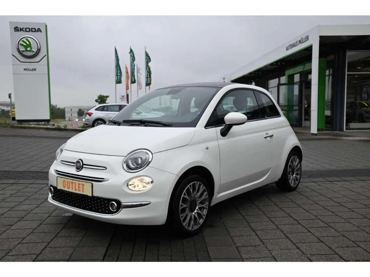 Photo 1 : Fiat 500 2021 Essence